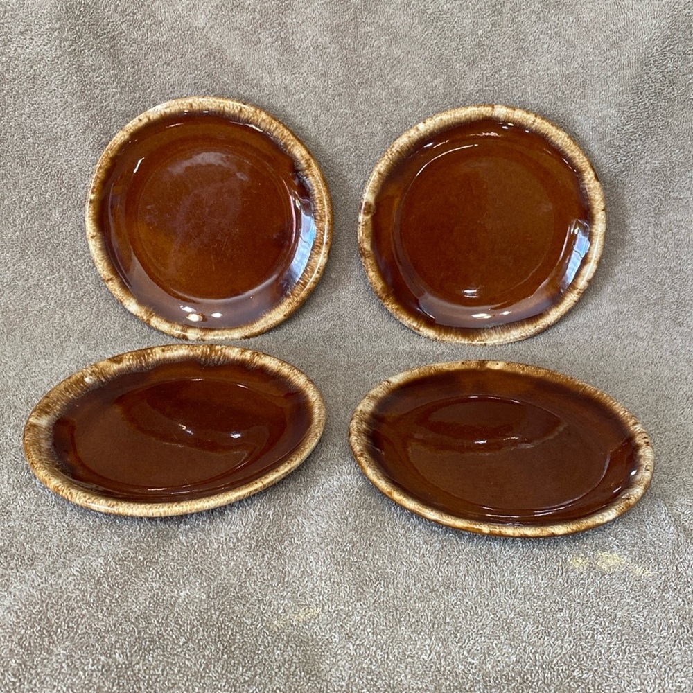 Hull Oven proof USA plates set of 4